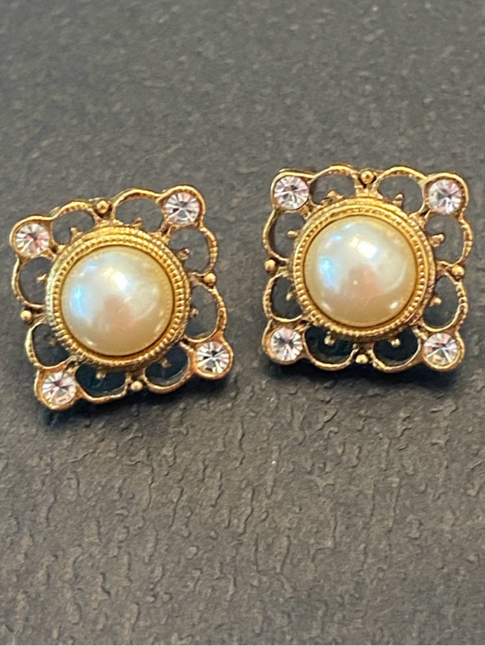 Vintage 14K Gold Pearl and Rhinestone Stud Earrings